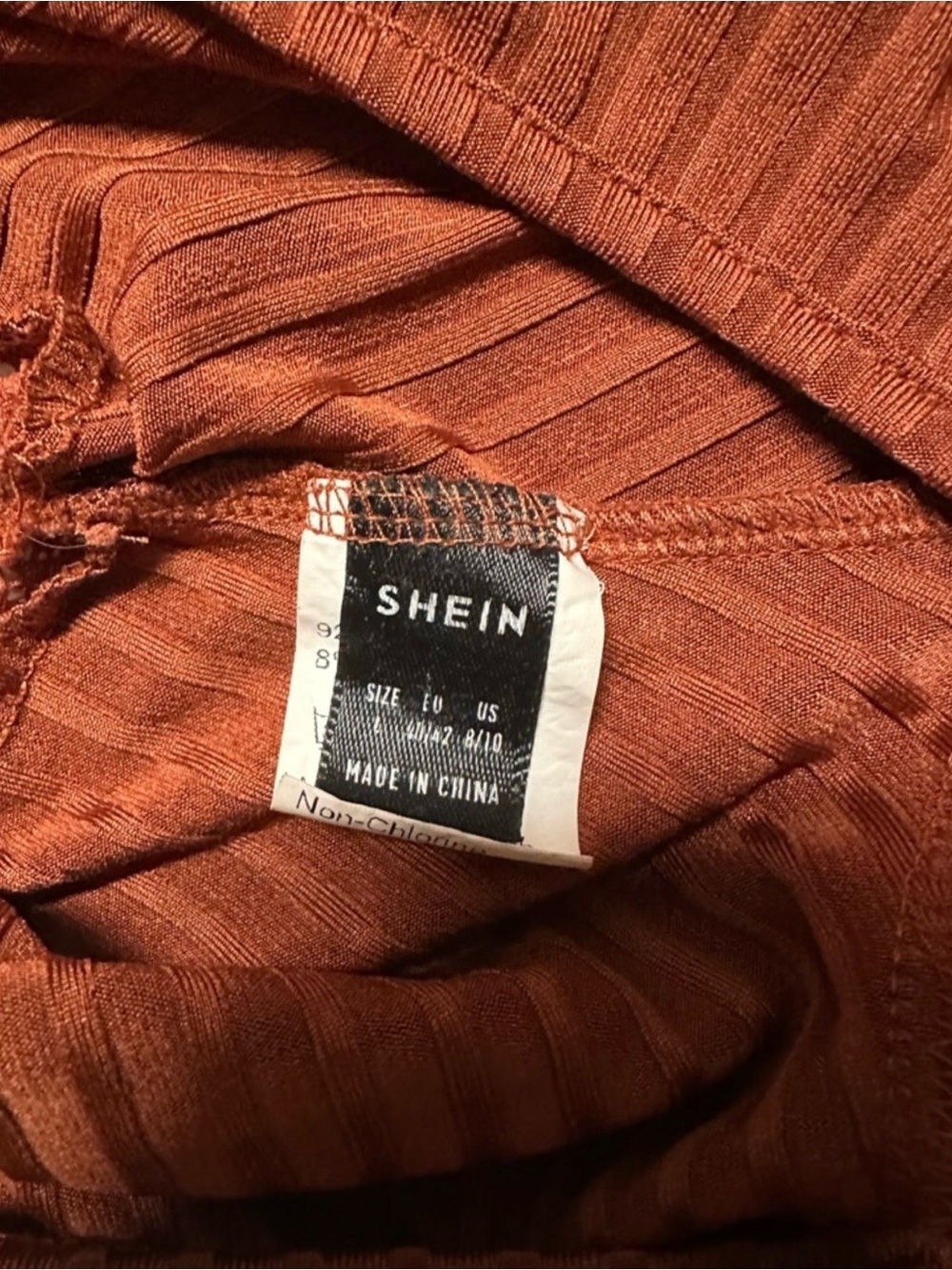 Large Women’s Orange Rust Ribbed Lace-Trim V-Neck Crop Top, Like New Shein - Picture 4 of 5